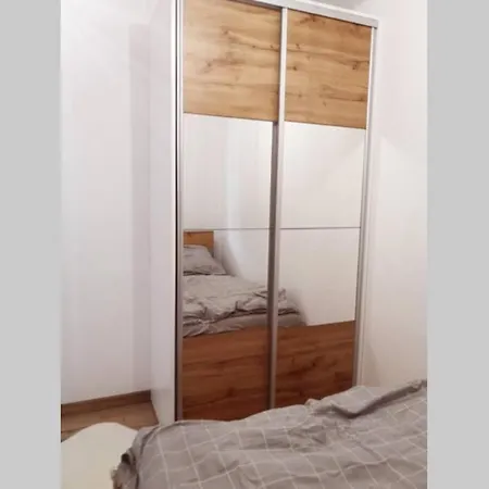 Zrodelko 公寓 *